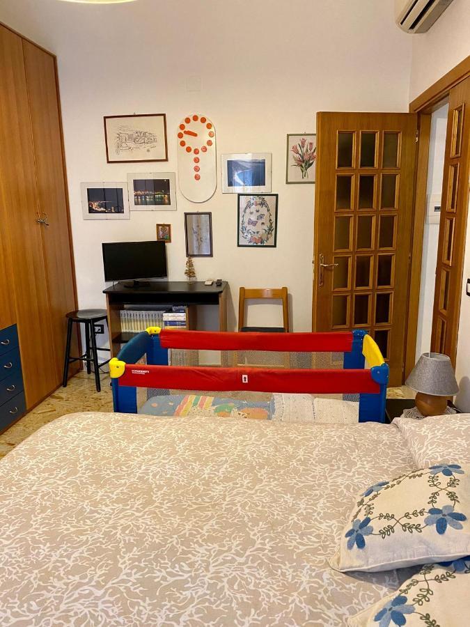 Appartamento Mercatello ซาแลร์โน ภายนอก รูปภาพ